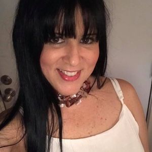 Meet your Posher, Diana